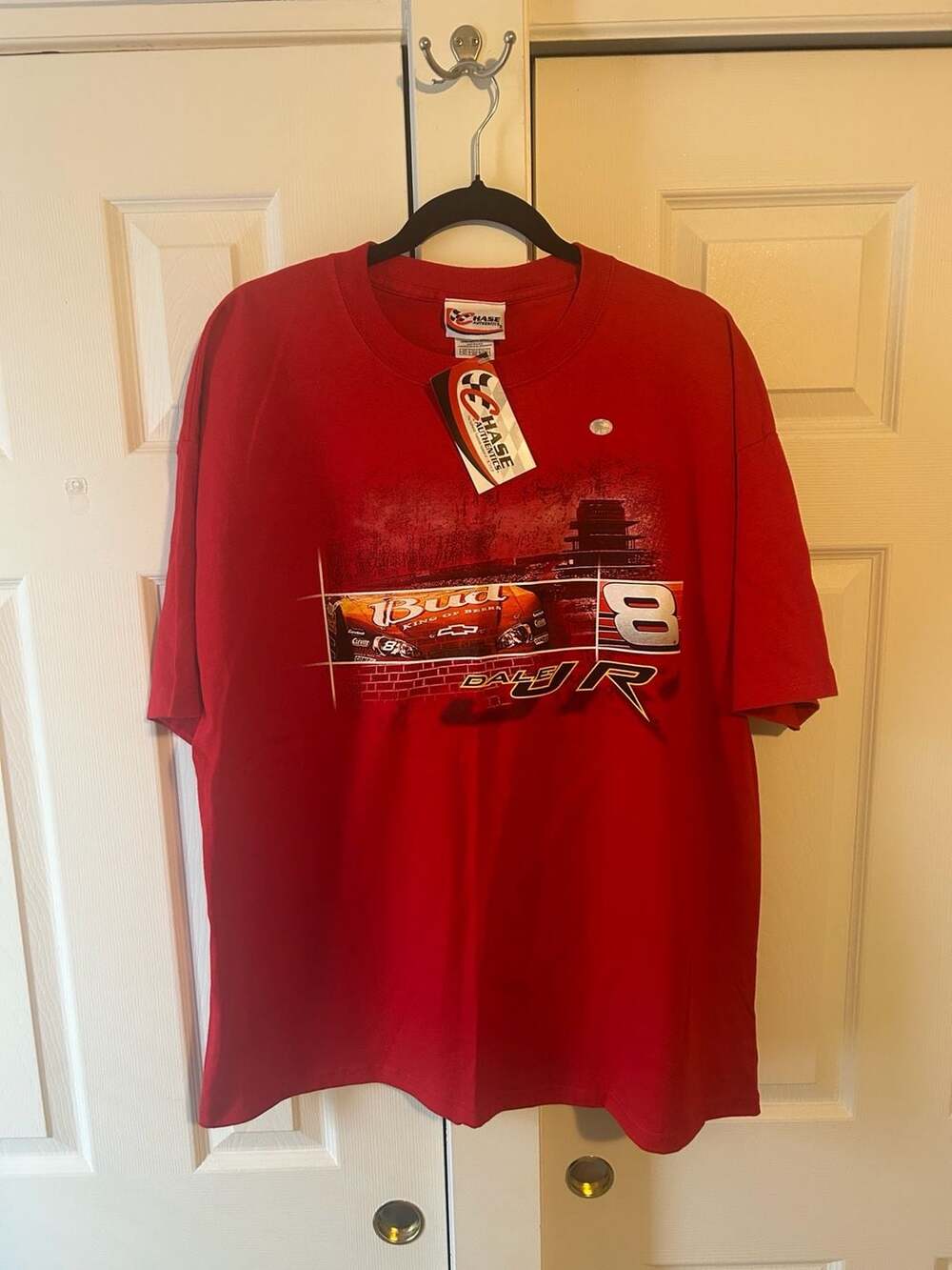 Chase Authentics Dale Earnhardt Jr. 2007 Allstate 400 Budweiser T-Shirt XL